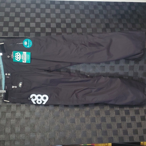 686 Pants - Women's 686 Snow Pants